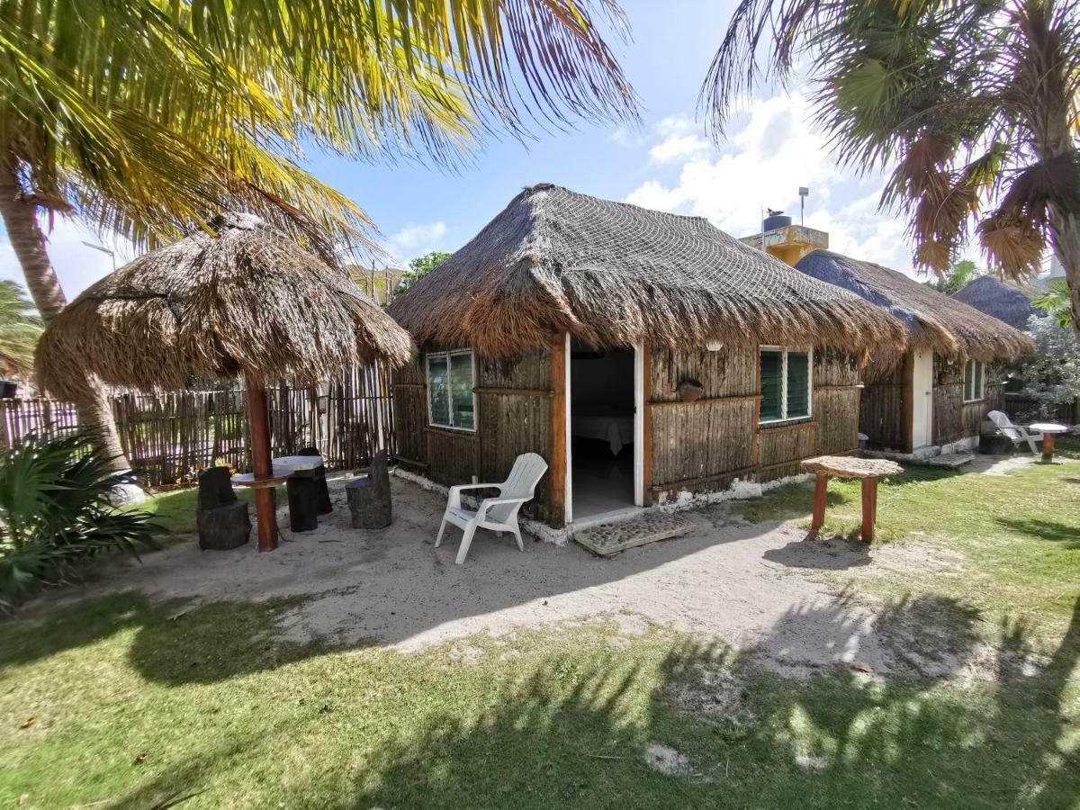 Las Cabanas Del Doctor Mahahual Extérieur photo