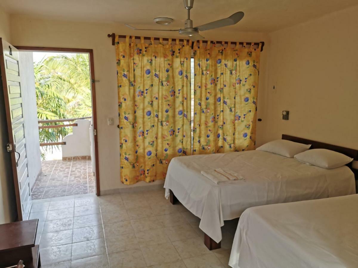 Las Cabanas Del Doctor Mahahual Extérieur photo
