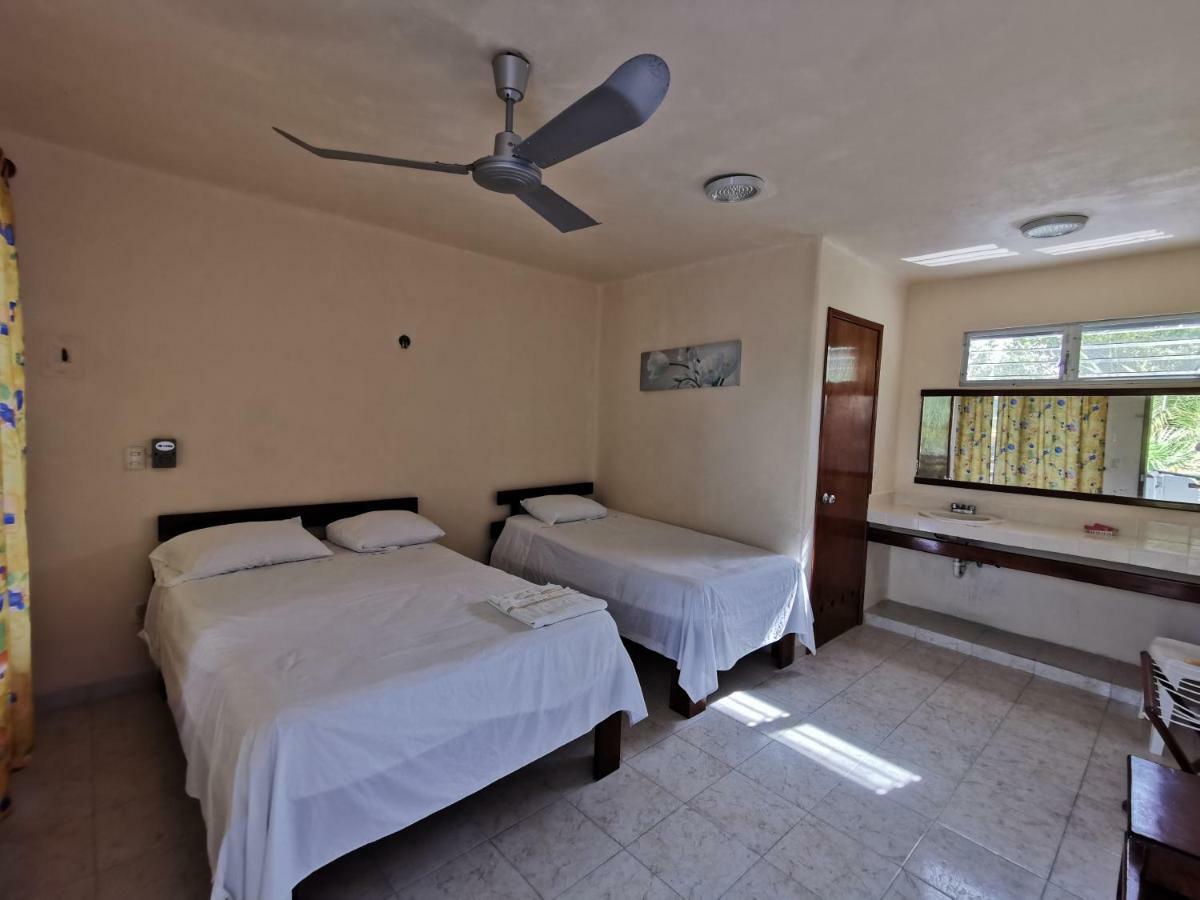 Las Cabanas Del Doctor Mahahual Extérieur photo